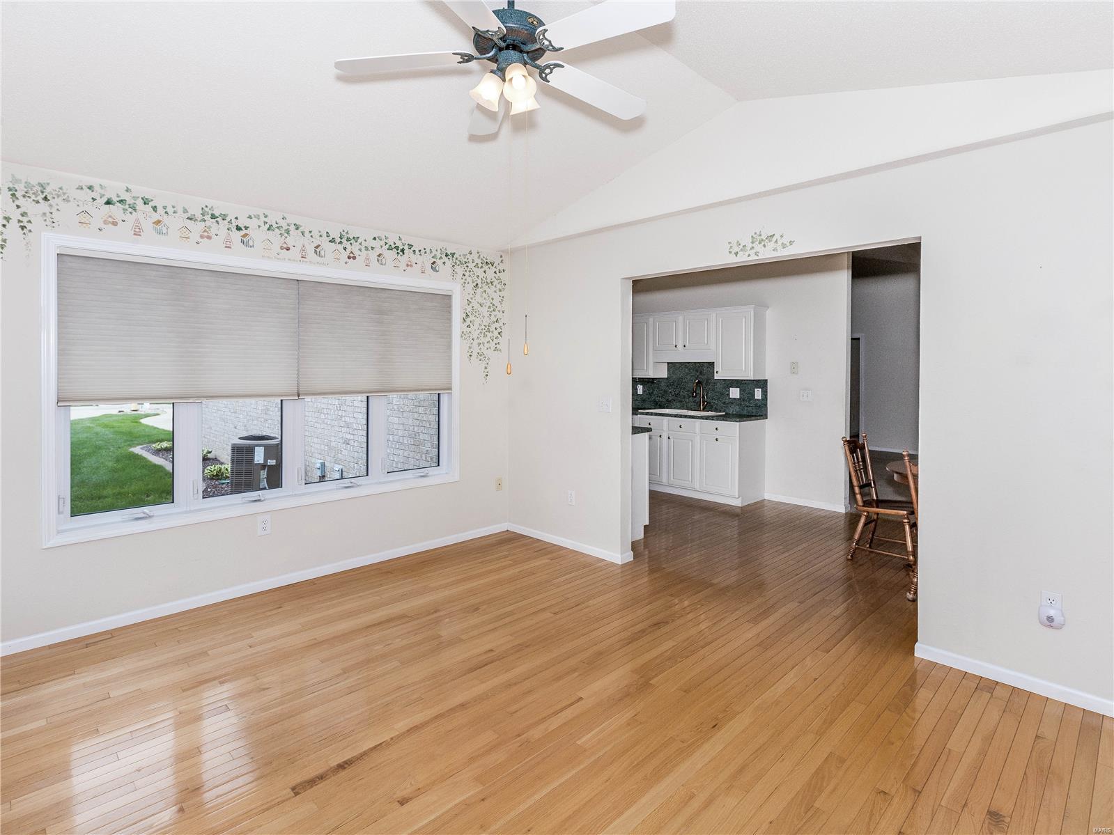 38 Kingston Road Property Photo 25