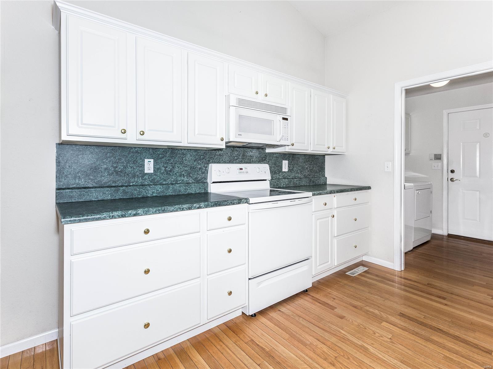 38 Kingston Road Property Photo 27
