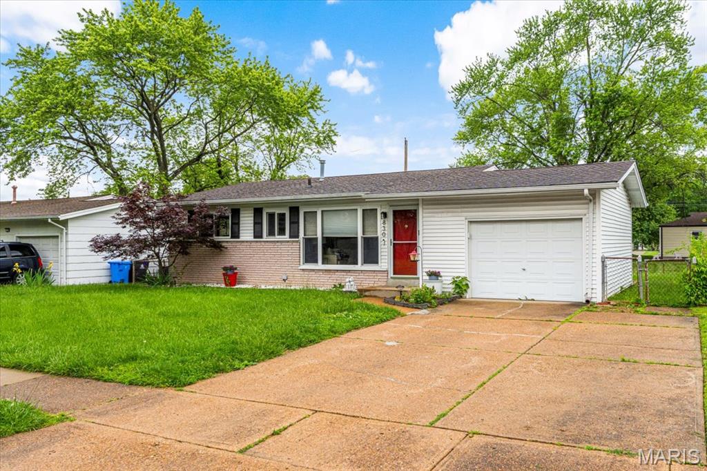 830 Carmelita Lane