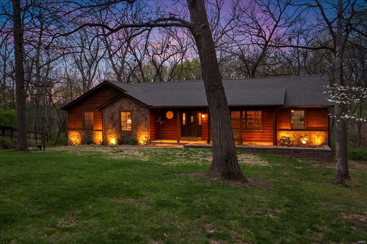 11 Country Oak Drive Property Photo