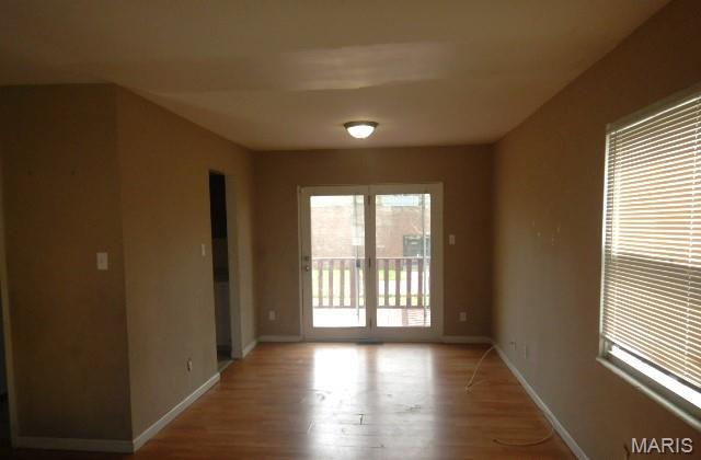 12036 Mendoza Avenue Property Photo 4