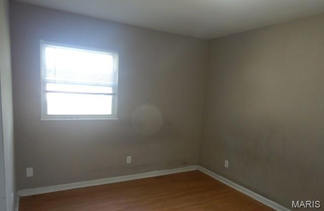 12036 Mendoza Avenue Property Photo 6