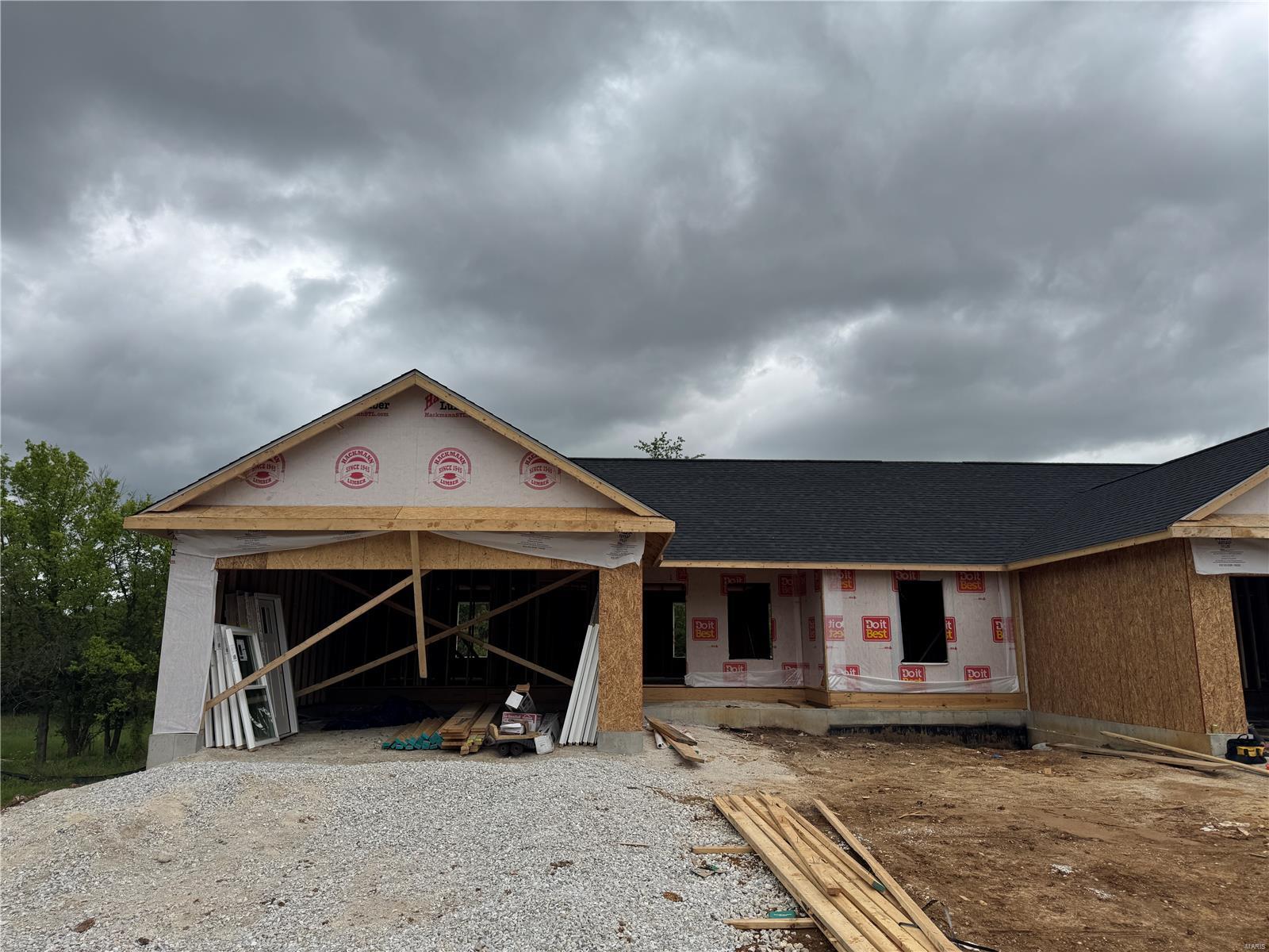 123 Grindstone Court Property Photo
