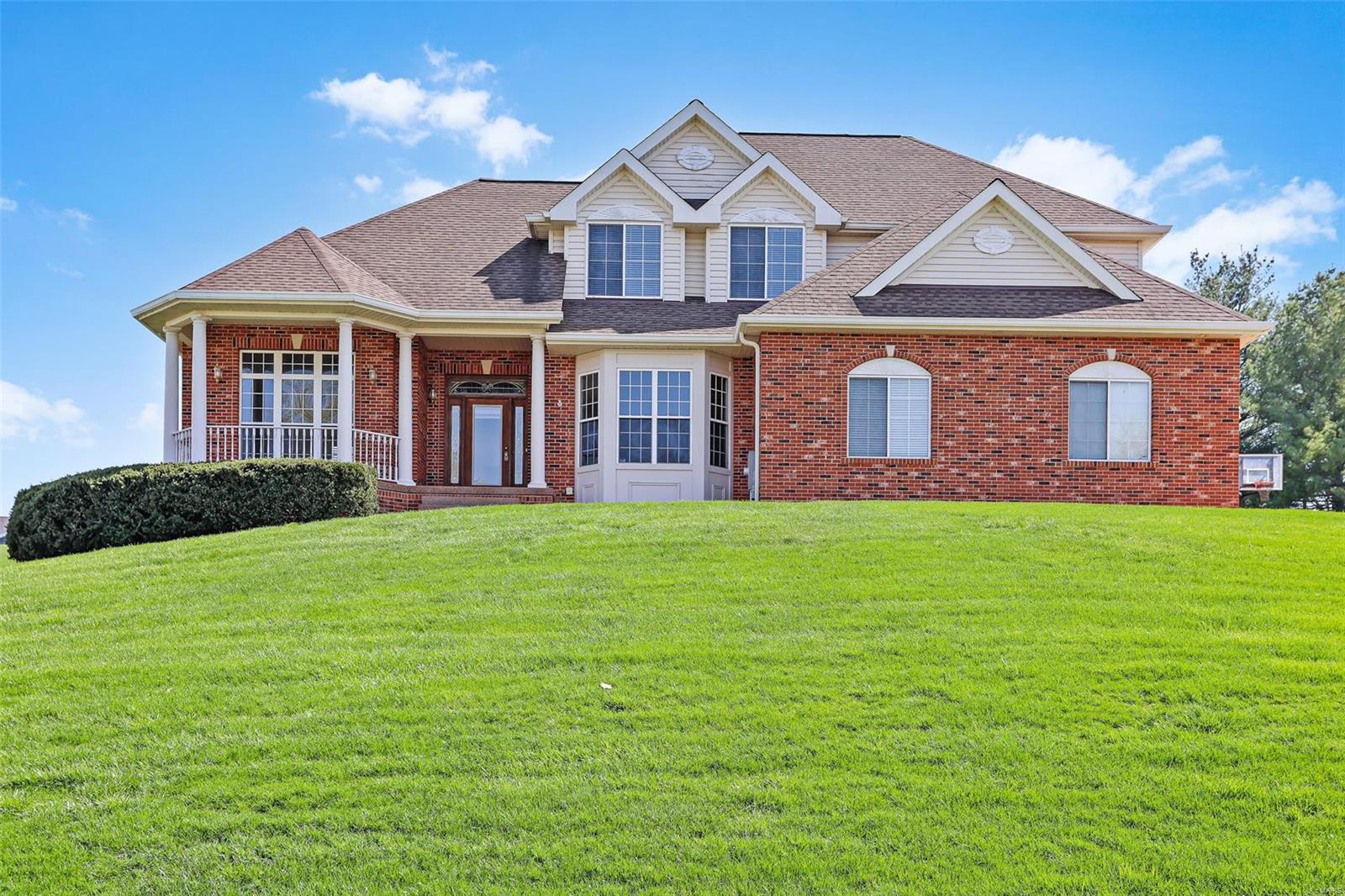 334 Lake View Drive Property Photo