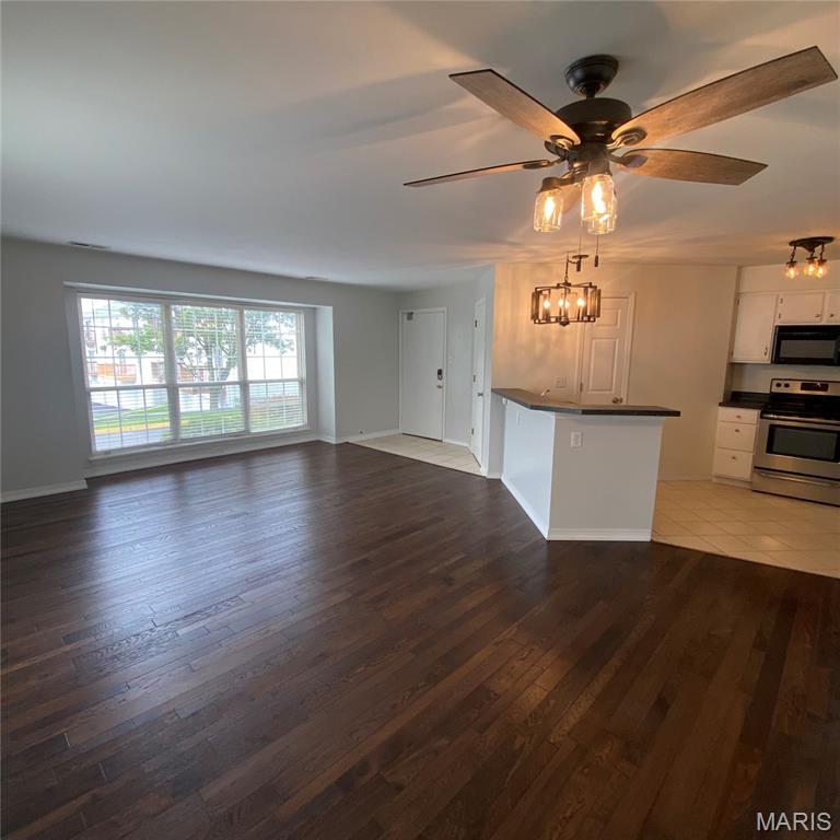 1310 Crossings Court B Property Photo 5