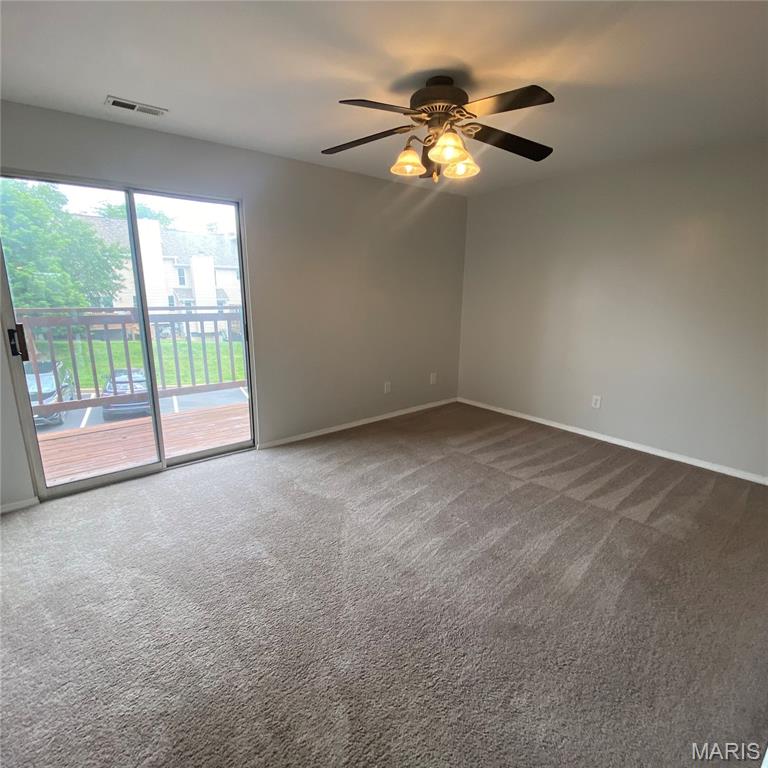 1310 Crossings Court B Property Photo 12