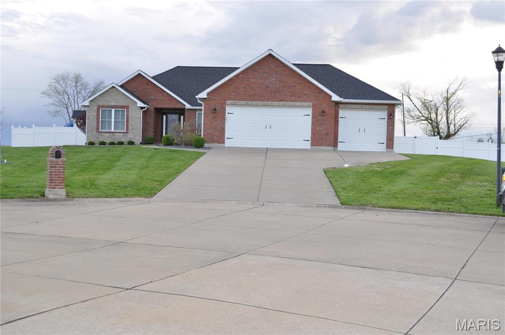 869 Destiny Drive Property Photo 1