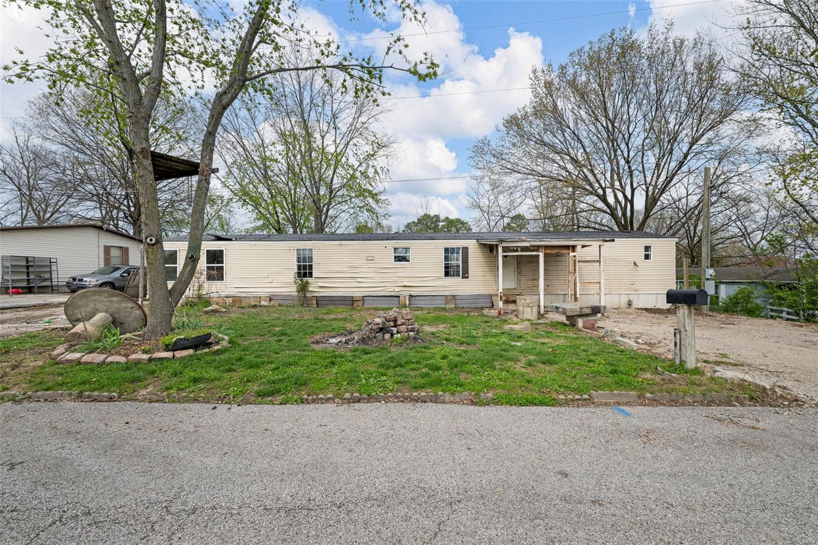 817 Pine Ridge Drive Property Photo