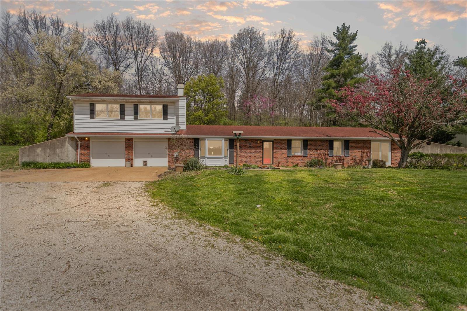 26152 Beltrees Road Property Photo