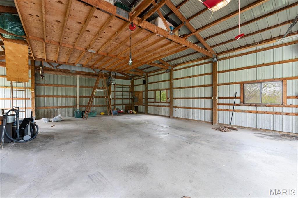 6421 Kaskaskia Road Property Photo 28