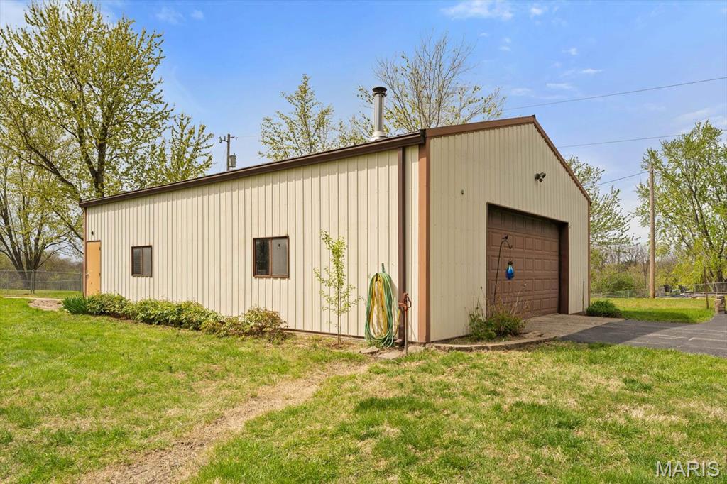 6421 Kaskaskia Road Property Photo 29
