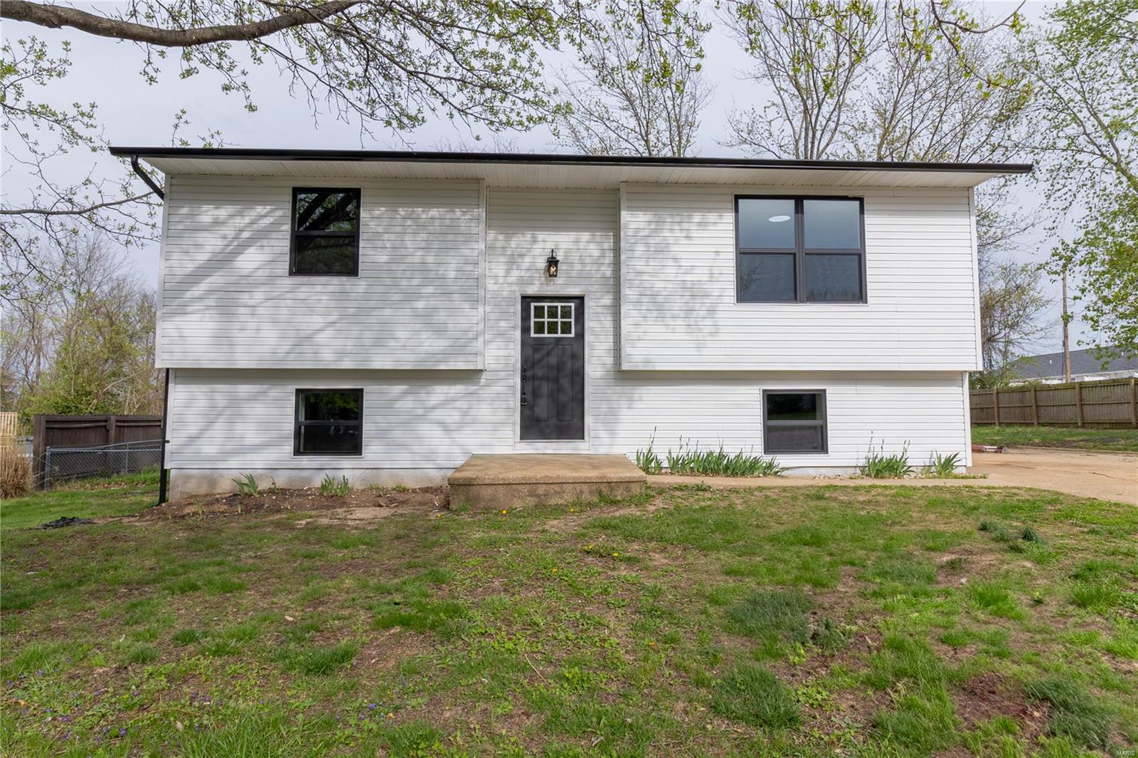 724 Elbert Street Property Photo