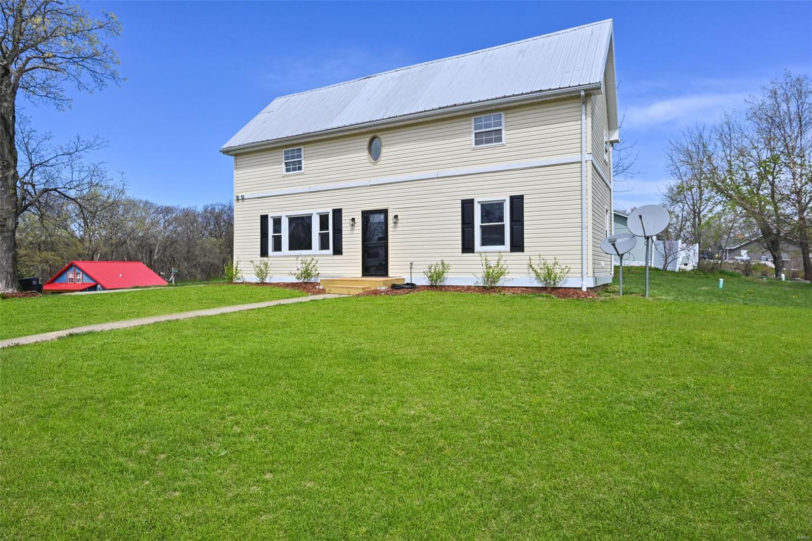 90 Williams Lane Property Photo