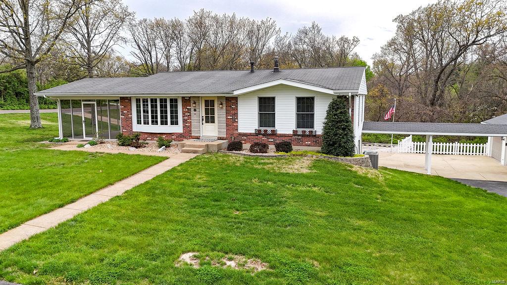 18 Sun Aire Drive Property Photo