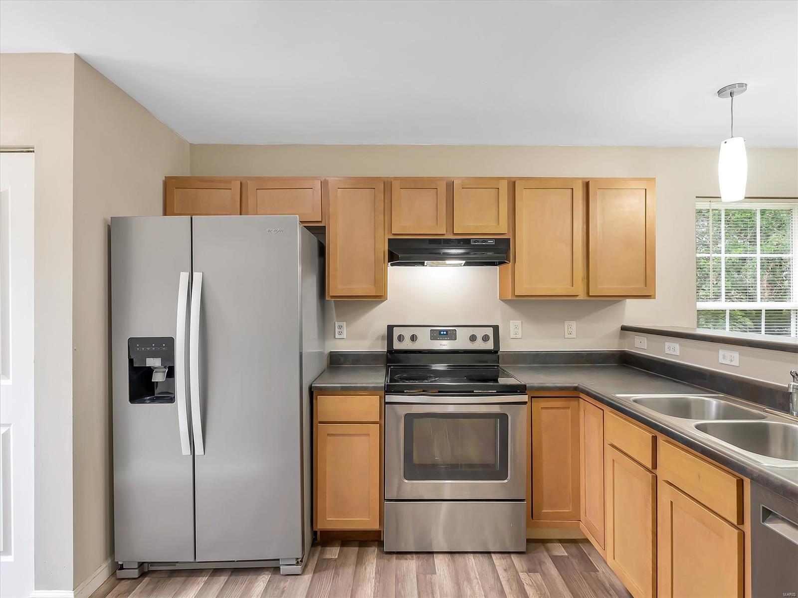 1036 Center Street Property Photo 11