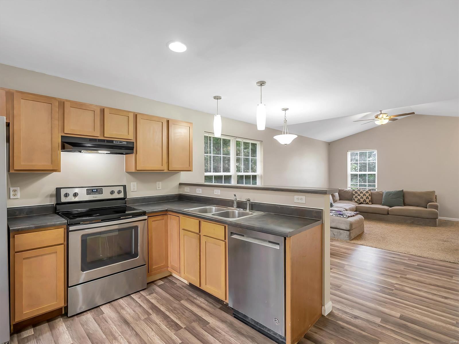 1036 Center Street Property Photo 12