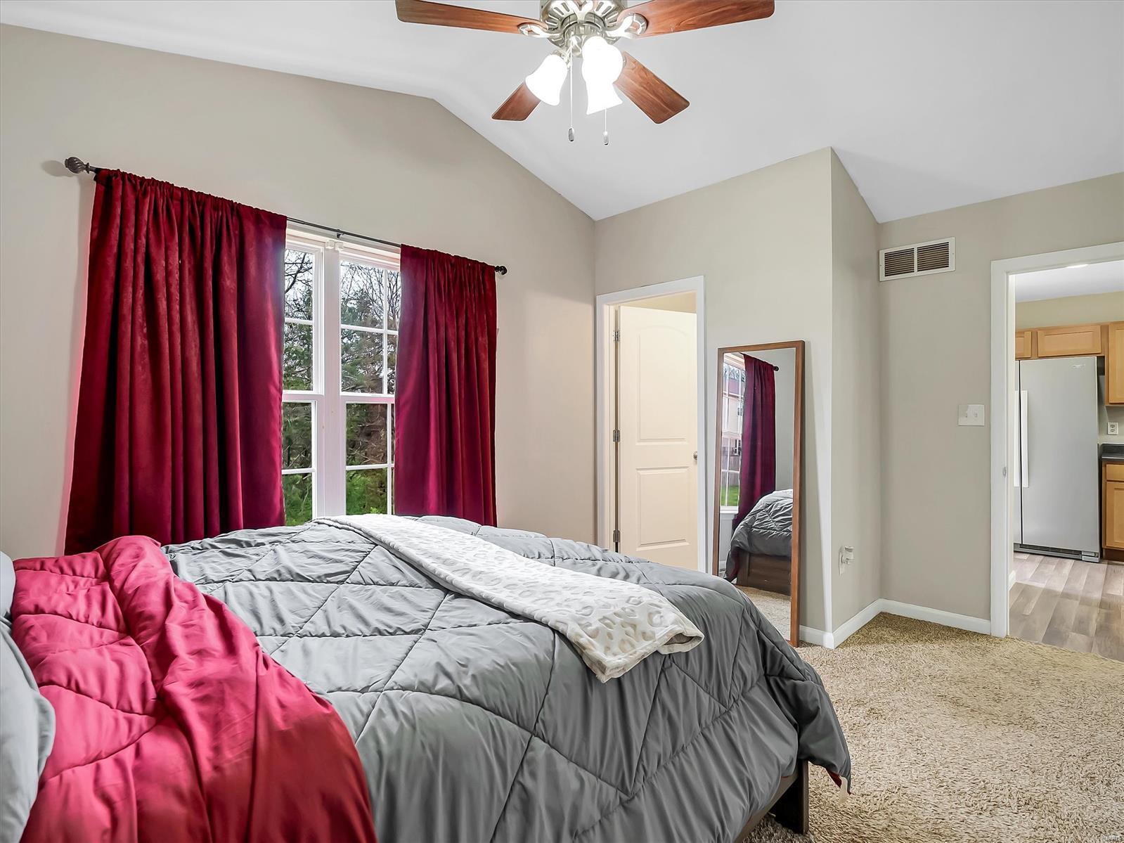 1036 Center Street Property Photo 15