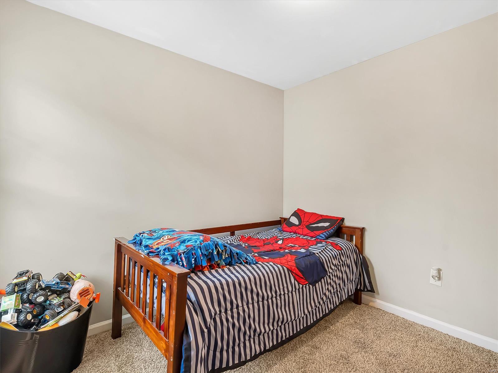 1036 Center Street Property Photo 22