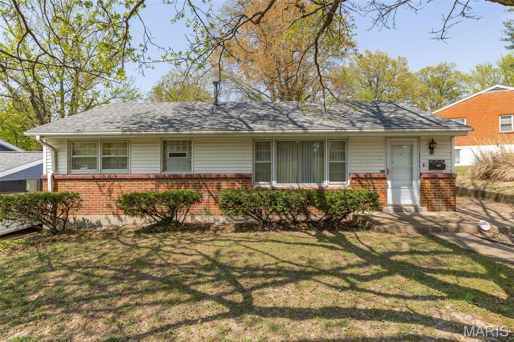 8907 Spur Lane Property Photo 1