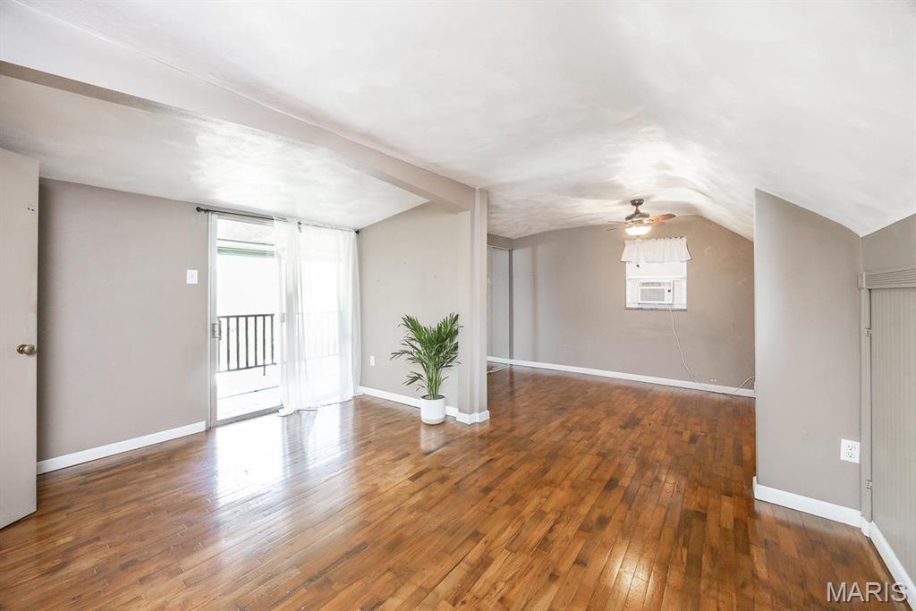 10 Hill Drive Property Photo 17