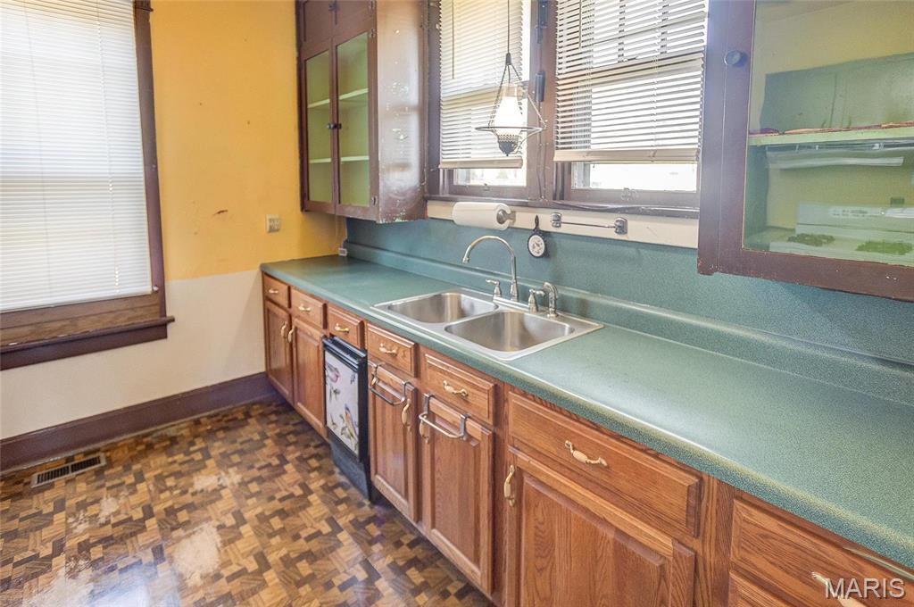 2925 Louisiana Boulevard Property Photo 13