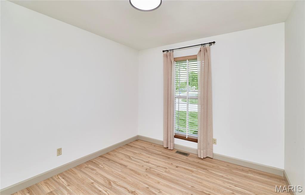 331 Forest Grove Court Property Photo 13