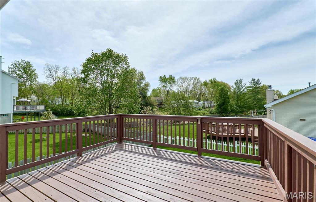 331 Forest Grove Court Property Photo 17