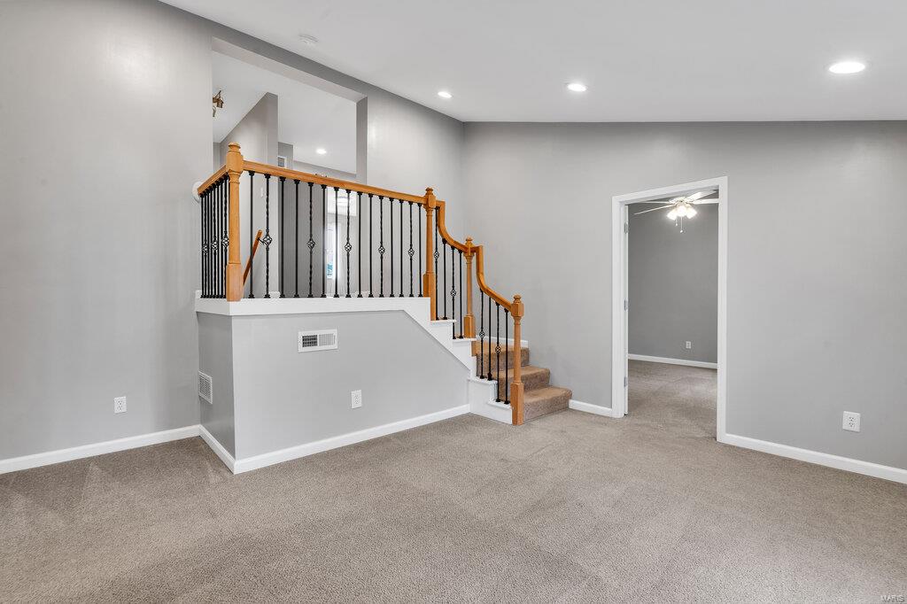 332 Hagemeister Drive Property Photo 14