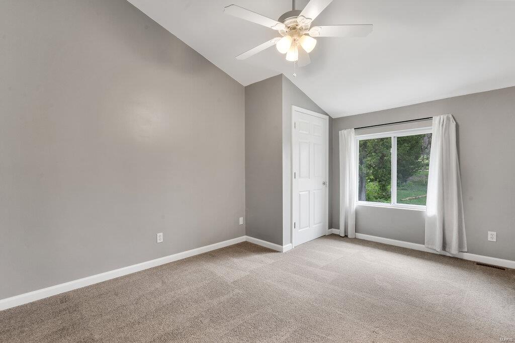 332 Hagemeister Drive Property Photo 16