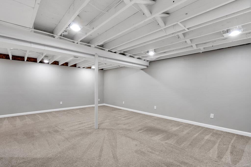 332 Hagemeister Drive Property Photo 20