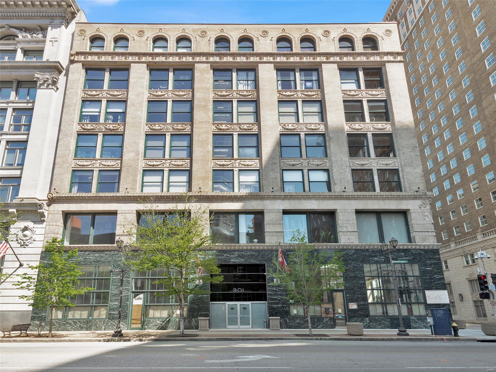 901 Washington Avenue 205 Property Photo