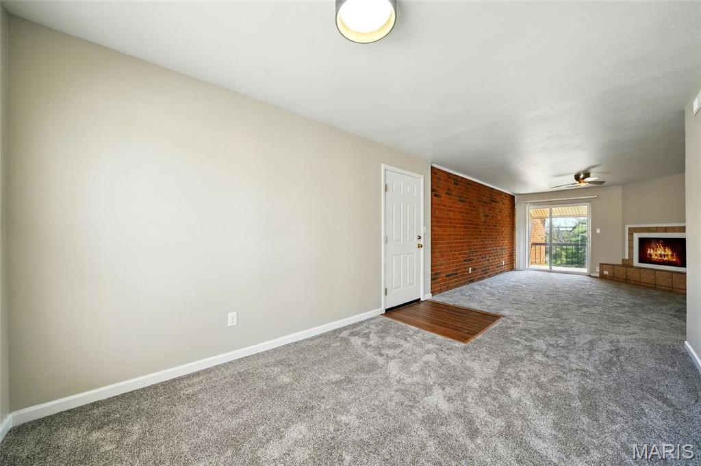 1966 Hunting Lake Court 302 Property Photo 6