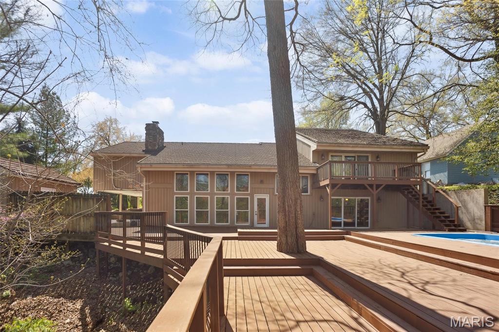 233 Persimmon Drive Property Photo 3