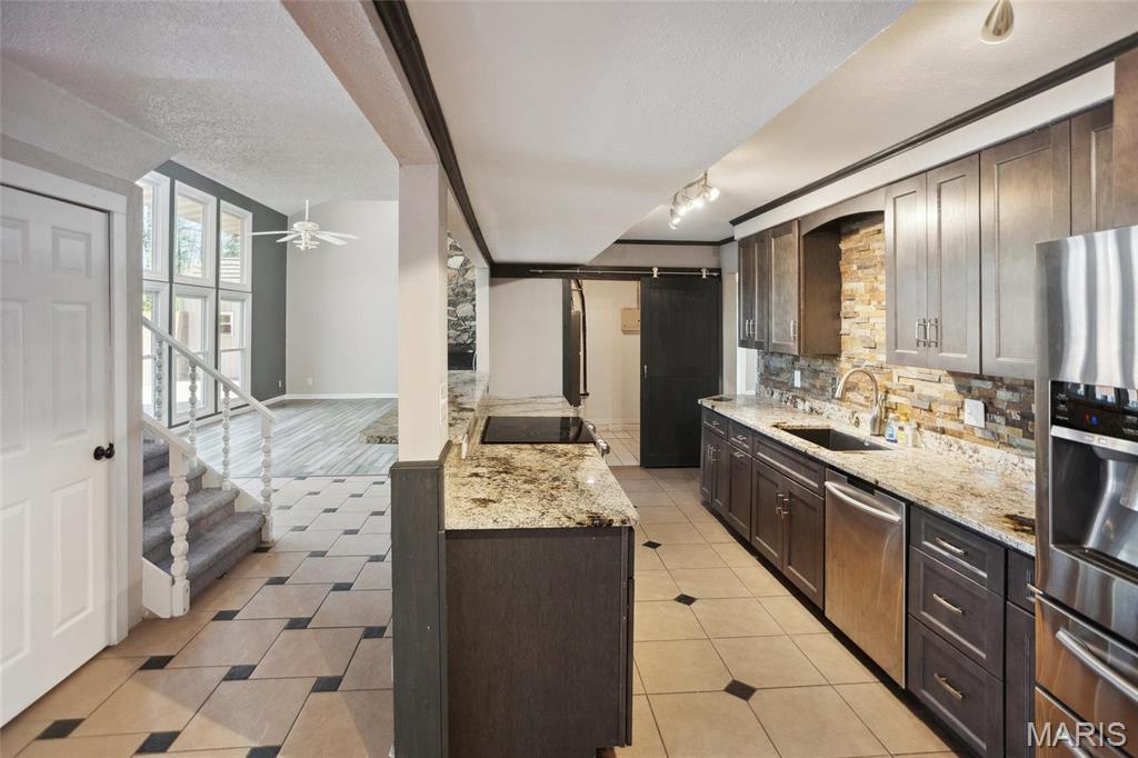 233 Persimmon Drive Property Photo 43
