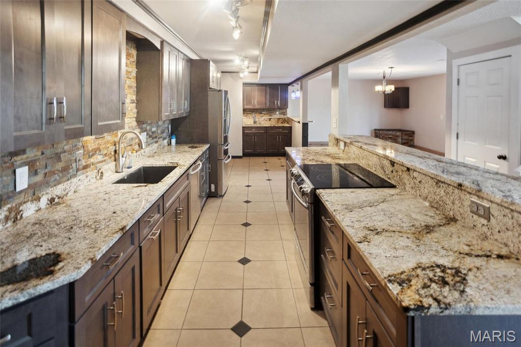 233 Persimmon Drive Property Photo 45