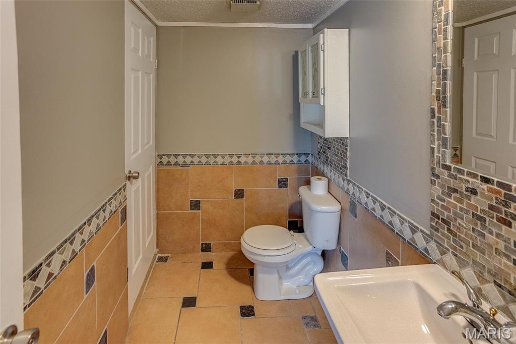 233 Persimmon Drive Property Photo 46