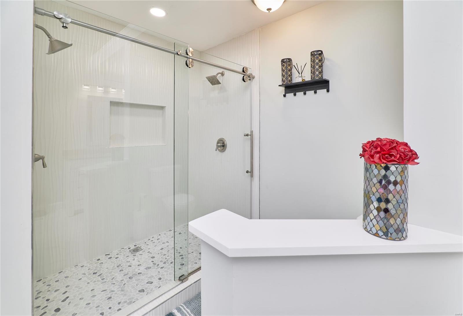 16716 Highland Summit Drive Property Photo 21