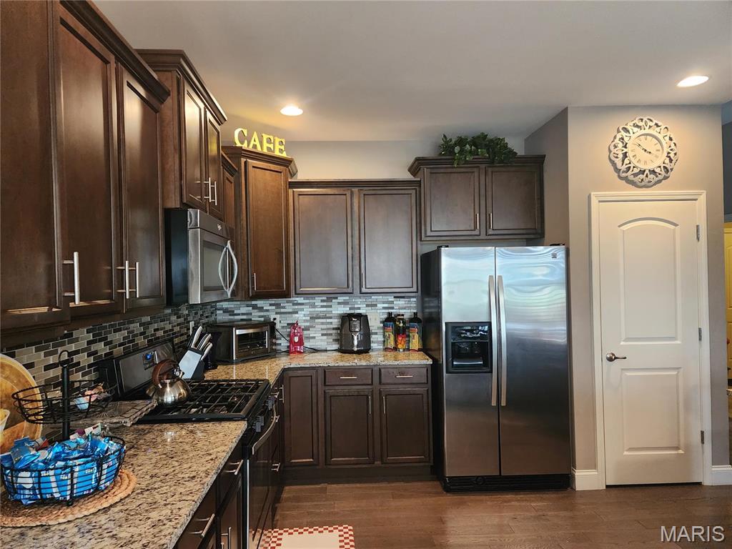 7466 Clarence Court Property Photo 14