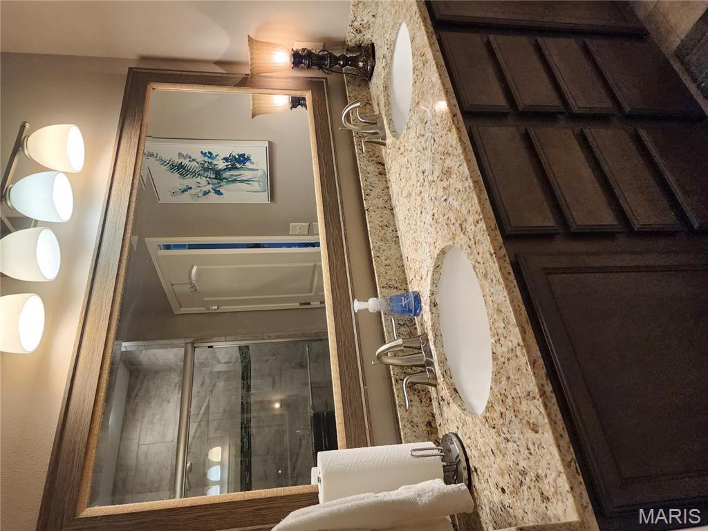 7466 Clarence Court Property Photo 28