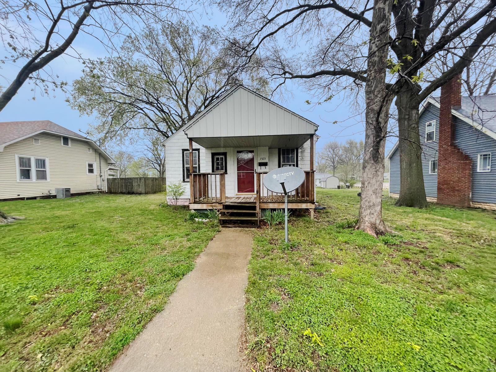 1571 Fairfax Street Property Photo