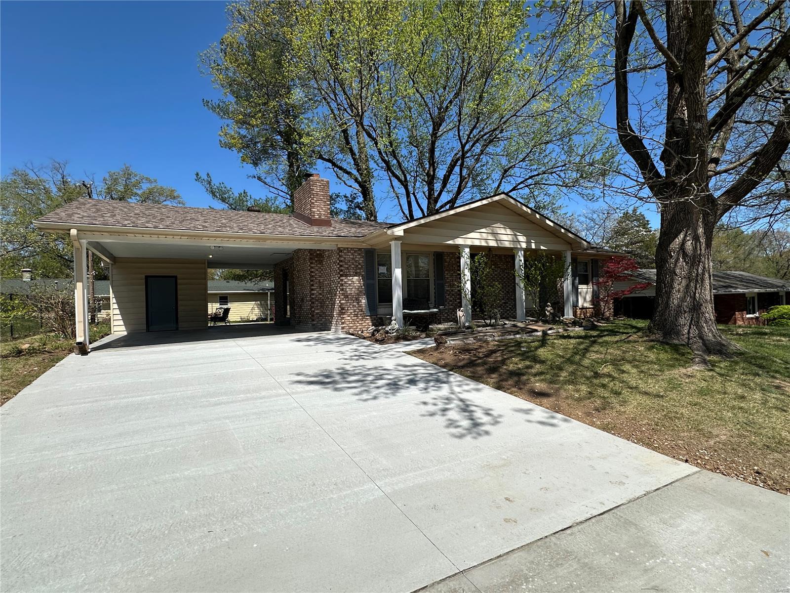 2504 Tulip Lane Property Photo