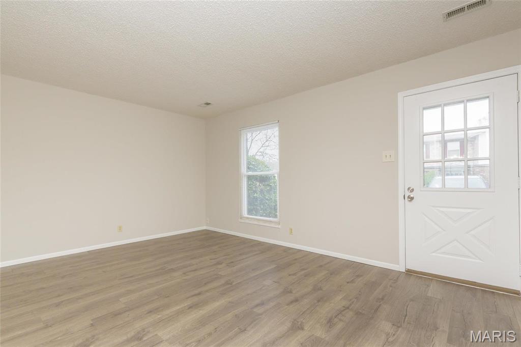49 Park Charles Boulevard C Property Photo 4