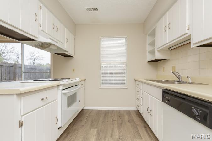49 Park Charles Boulevard C Property Photo 13