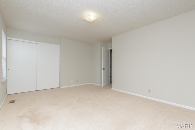 49 Park Charles Boulevard C Property Photo 25