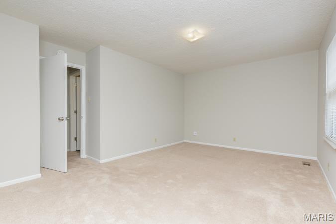 49 Park Charles Boulevard C Property Photo 26