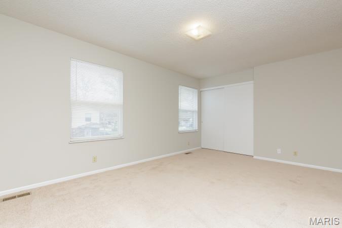 49 Park Charles Boulevard C Property Photo 29