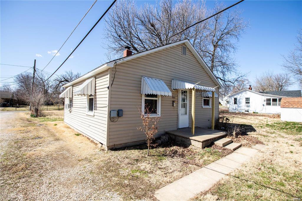 228 B Pine Street Property Photo