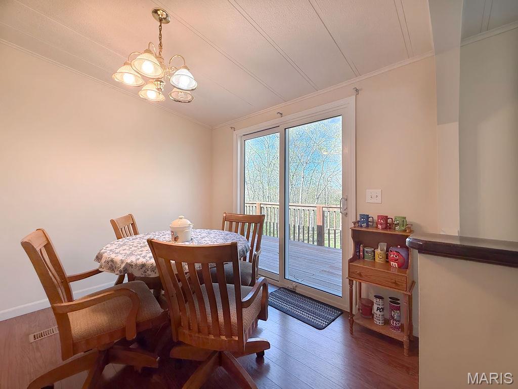 8325 Maple Lane Property Photo 9