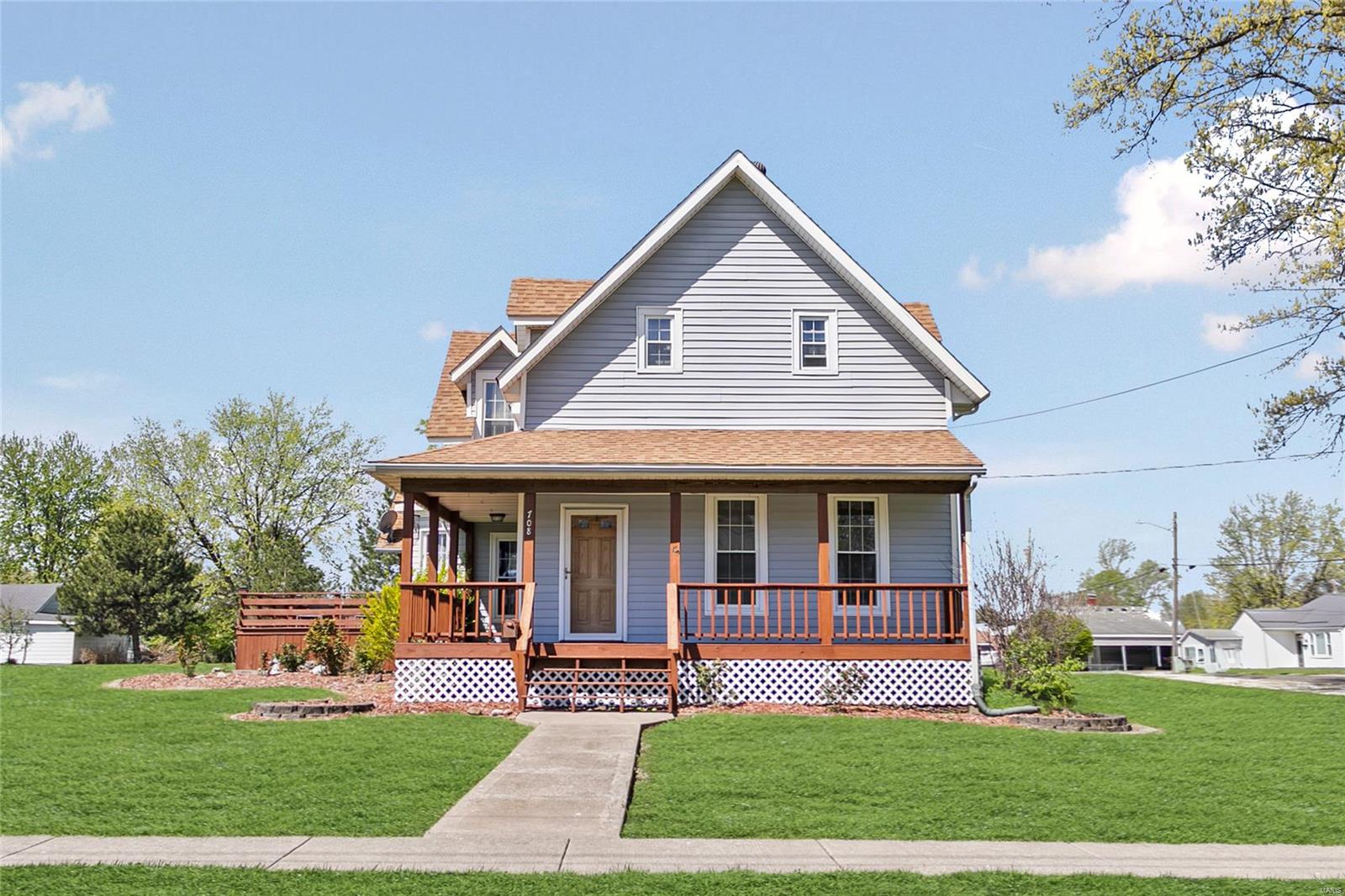 708 N Giddings Property Photo