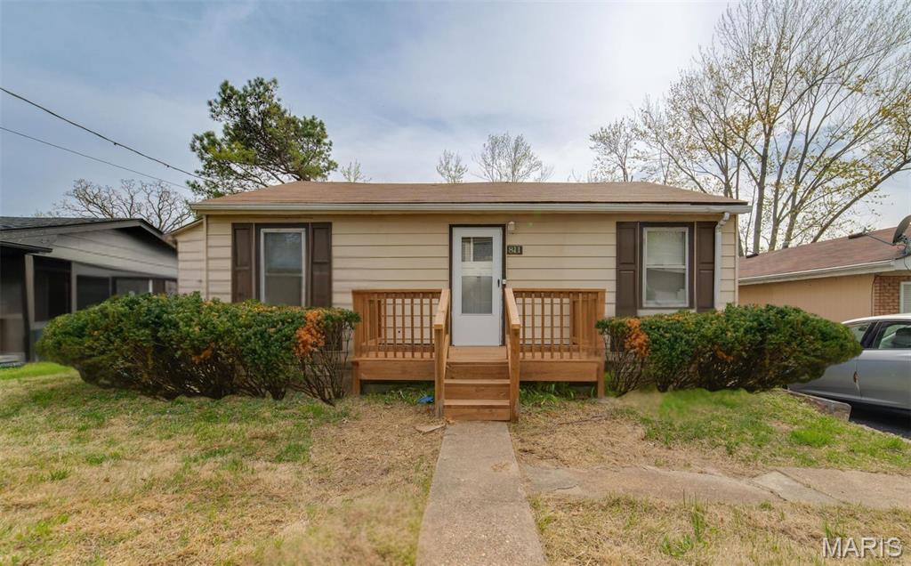 811 Marvin Avenue Property Photo 1